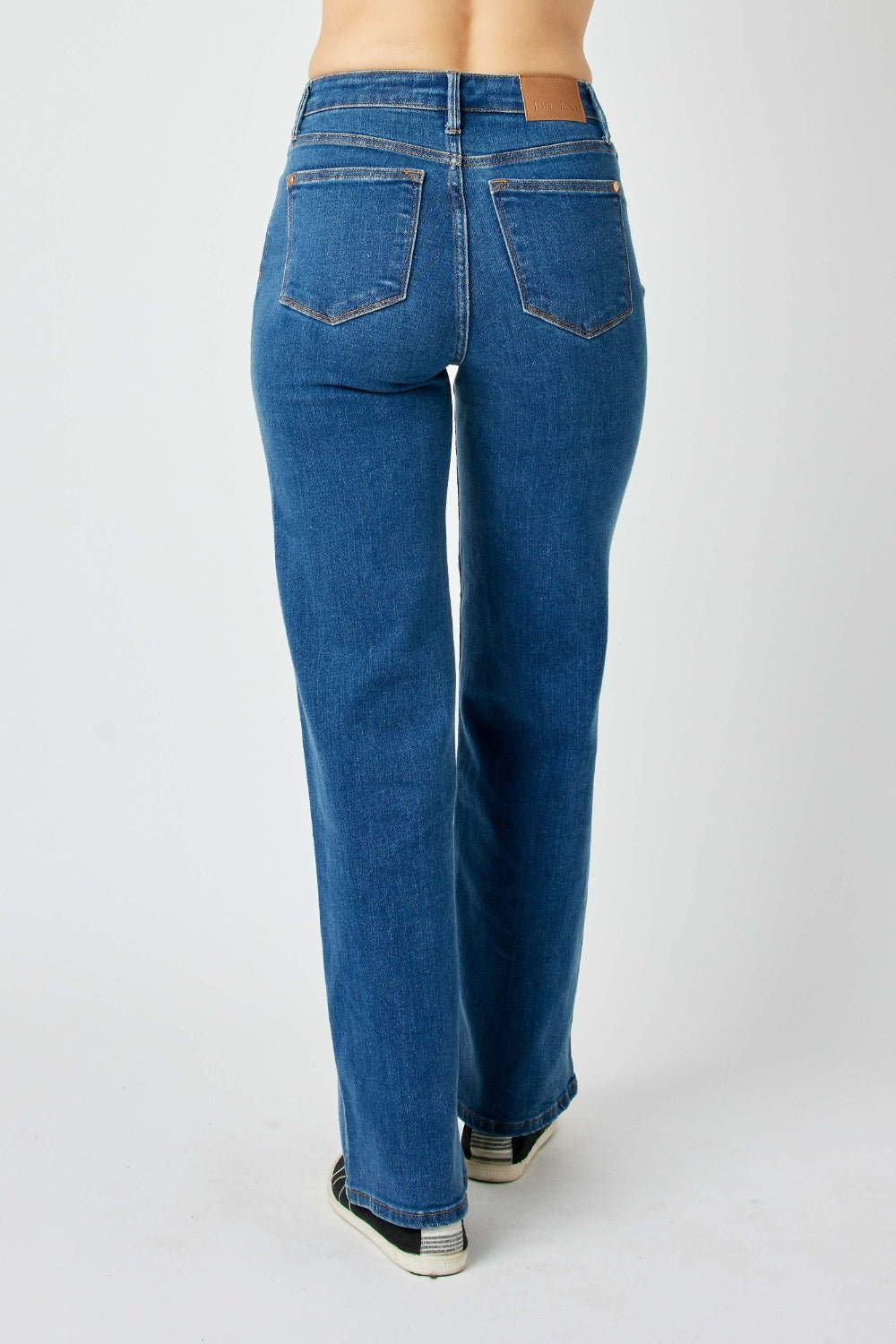 Judy BlueMedium Wash High Rise Straight Jeans