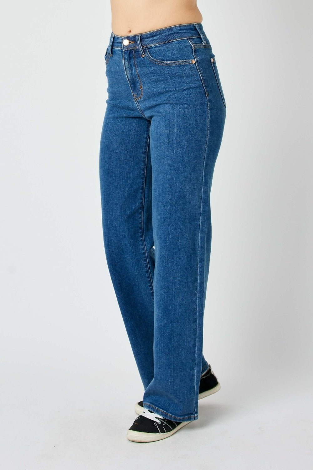 Judy BlueMedium Wash High Rise Straight Jeans