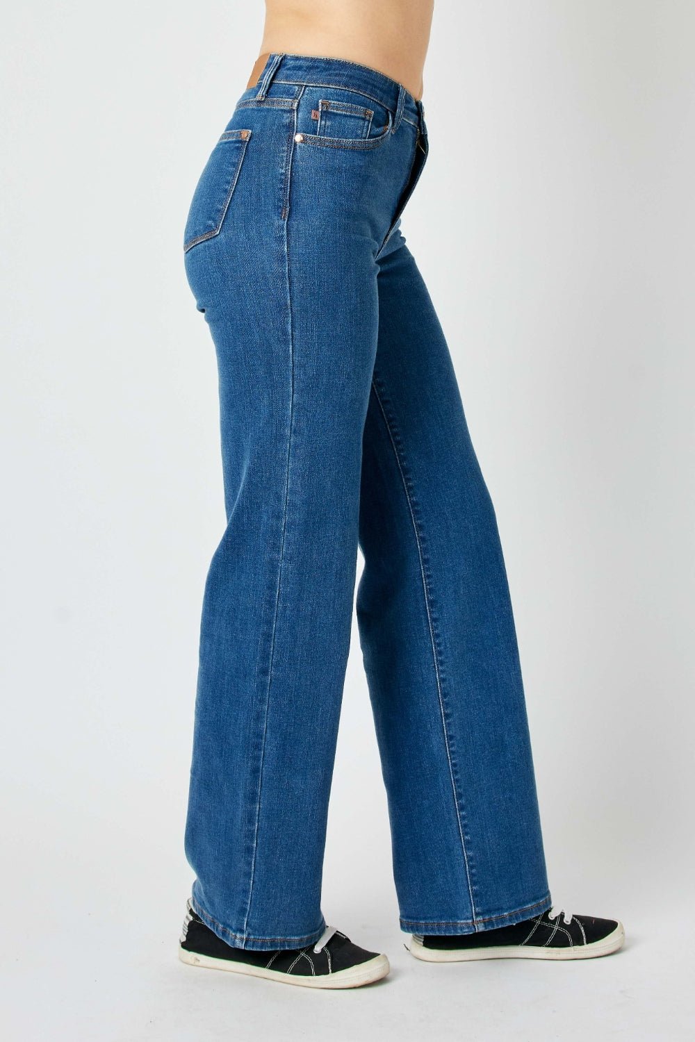 Judy BlueMedium Wash High Rise Straight Jeans