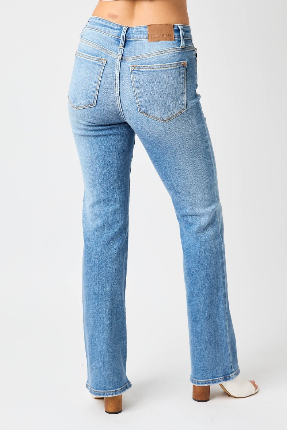 Judy BlueMedium Wash Mid - Rise Straight Leg Jeans