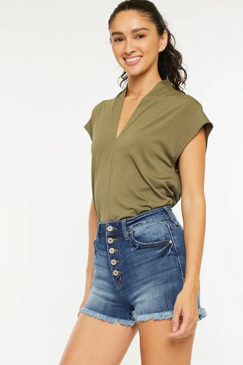 Kancan - High - Rise Dark Wash Button - Fly Frayed Hem Denim Shorts