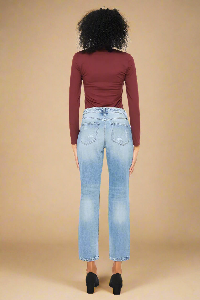 Kancan - Light Wash Distressed Straight Leg Jeans