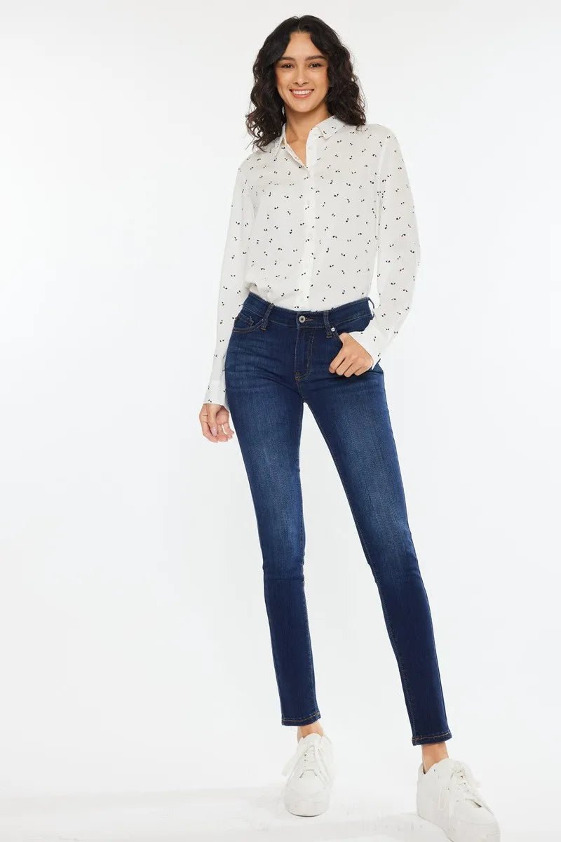Kancan - Mid Rise Skinny Jeans in Dark Wash