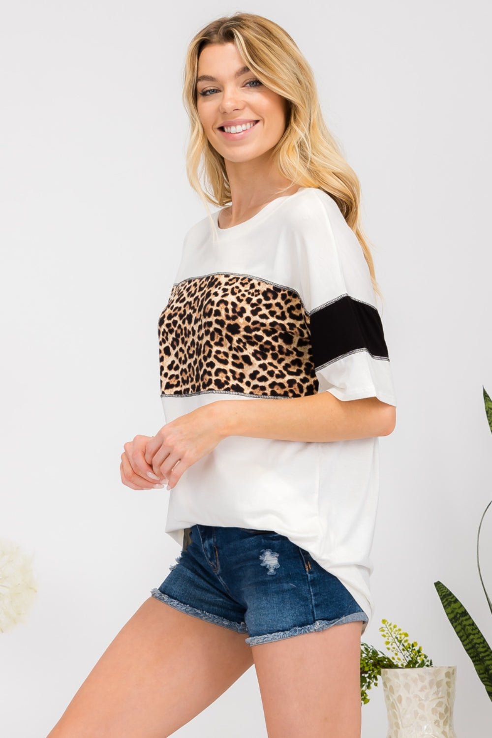 Leopard Exposed Seam Short Sleeve T-ShirtT-ShirtCeleste Design