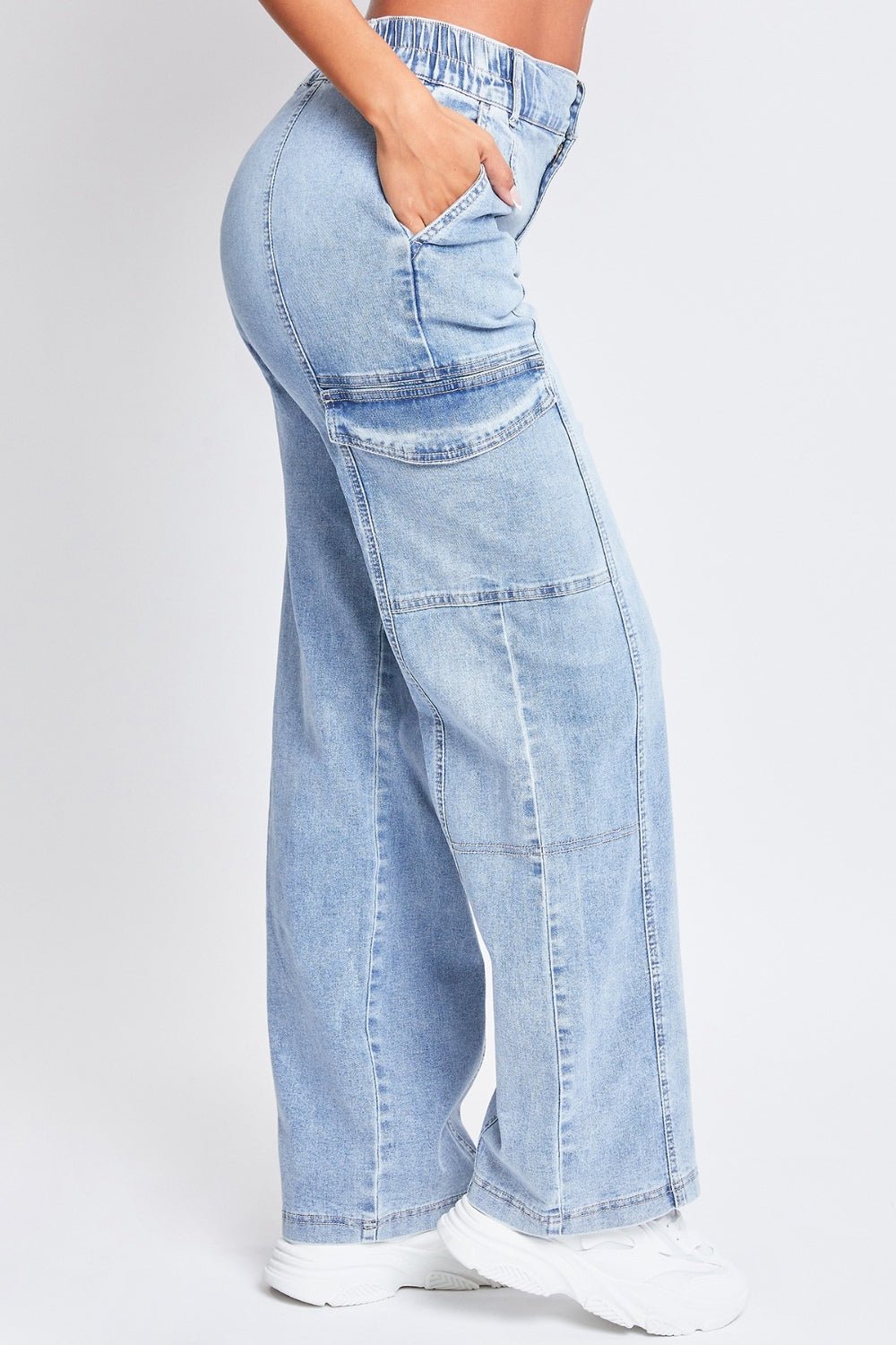 Light Wash High-Rise Straight Leg Cargo JeansJeansYMI Jeanswear
