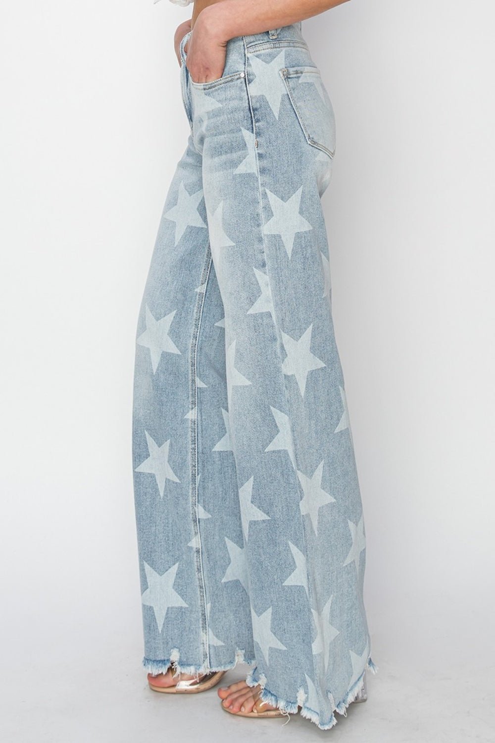 Light Wash Raw Hem Star Pattern Wide Leg JeansJeansRISEN