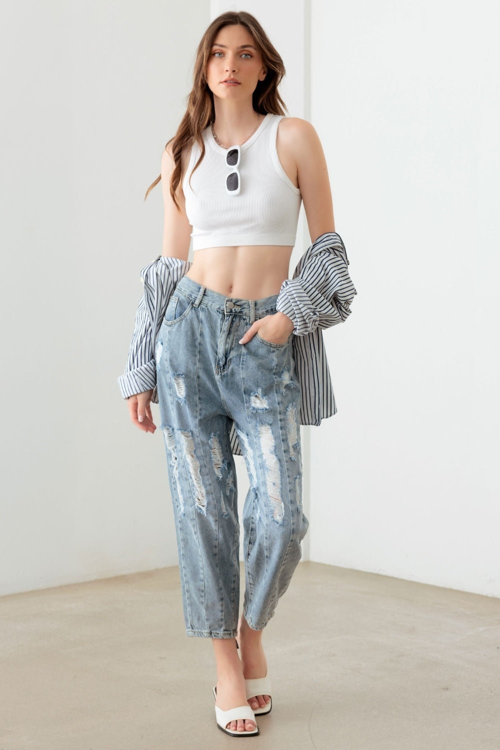 LITZ LALight Wash Denim Barrel Leg High Waist Distressed Jeans