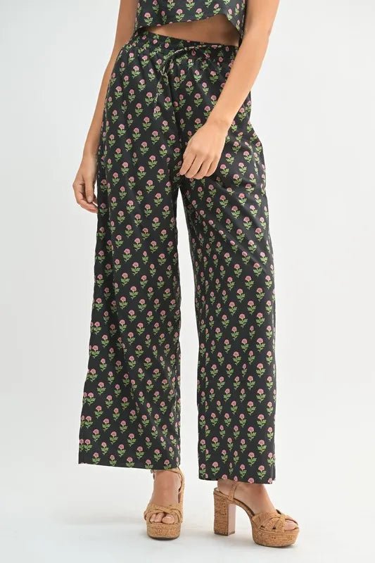 Mable - Black Floral Ruffle Strap Two - Piece Pants Set