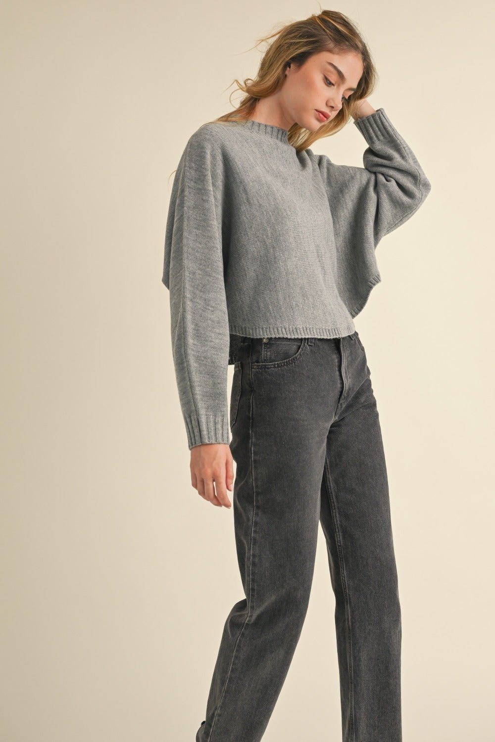 Mable - Crew Neck Dolman Sleeve Cropped Sweater in Heather Grey