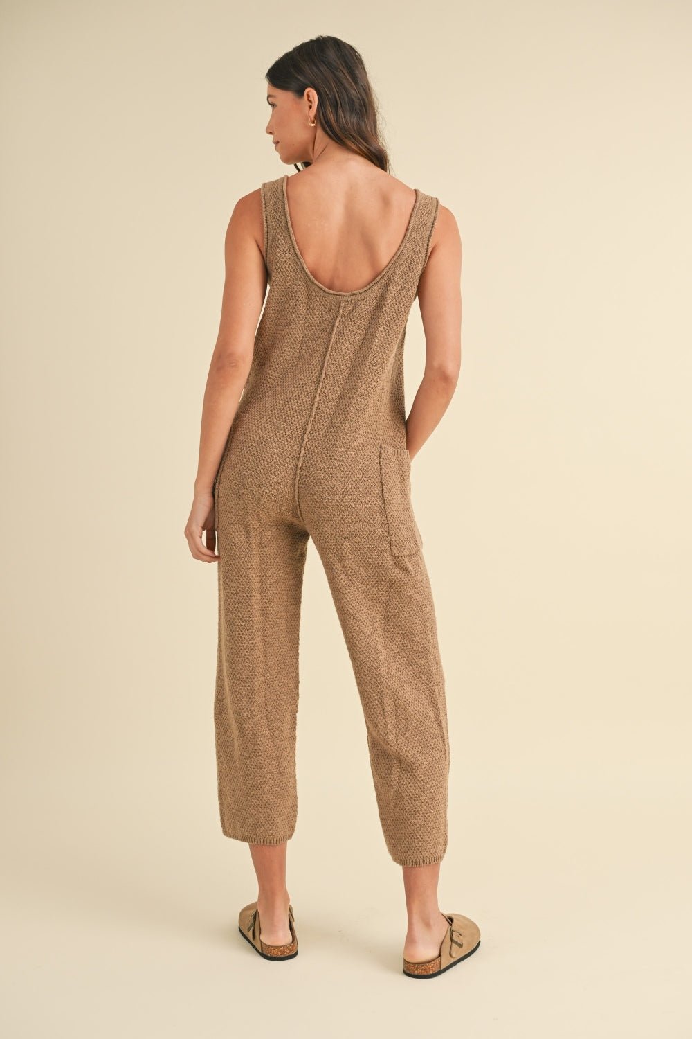 Mable - Sleeveless Knit Cropped Jumpsuit with Pockets in Mocha