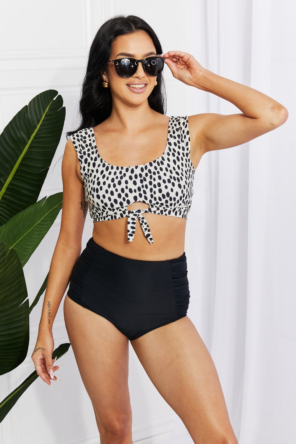 Marina West SwimSwim Top and Ruched Bottoms Bikini in Cream Black