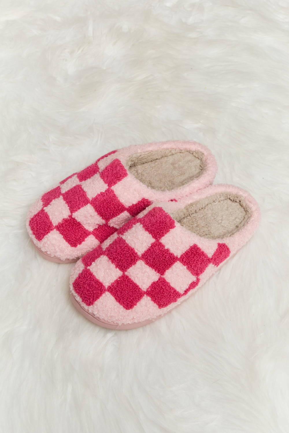 Melody - Checkered Print Plush Slide Slippers