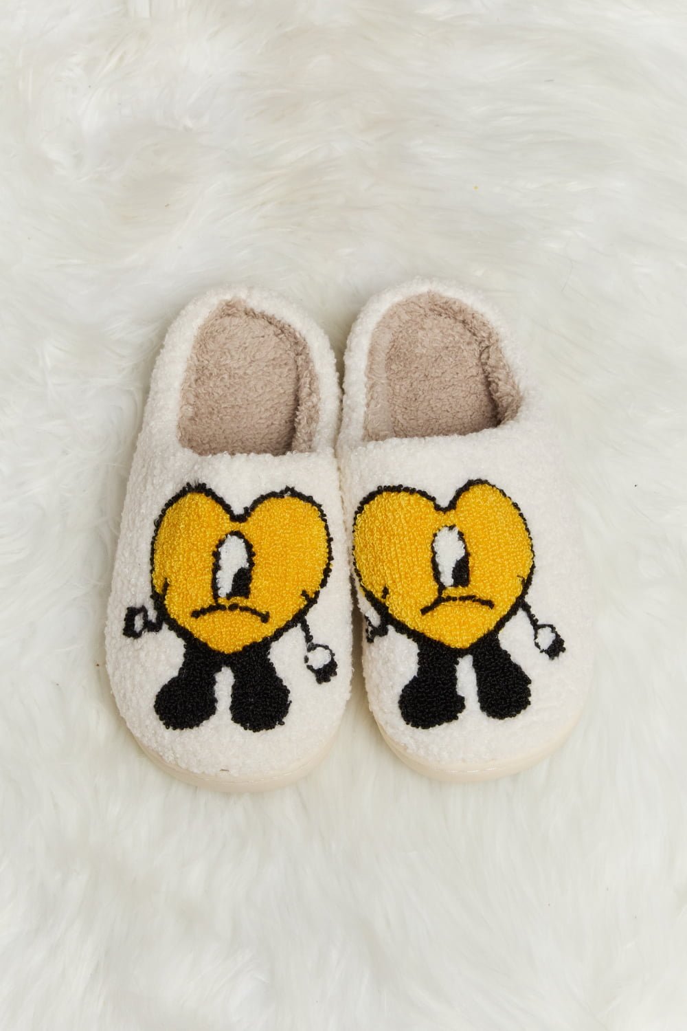 Melody - Love Heart Print Plush Slippers