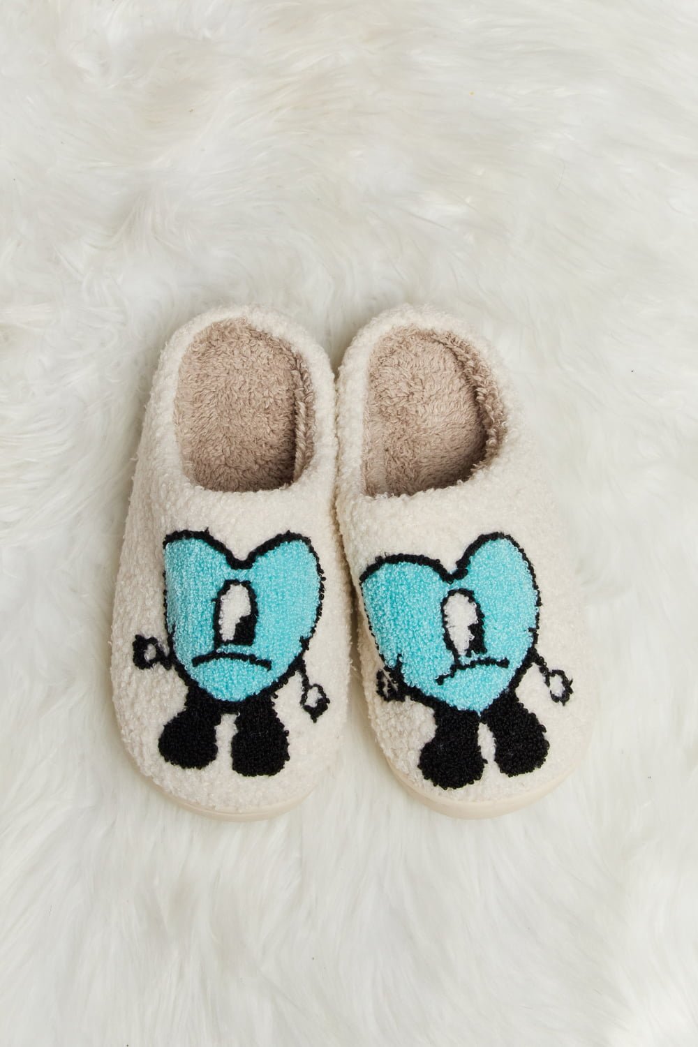 Melody - Love Heart Print Plush Slippers