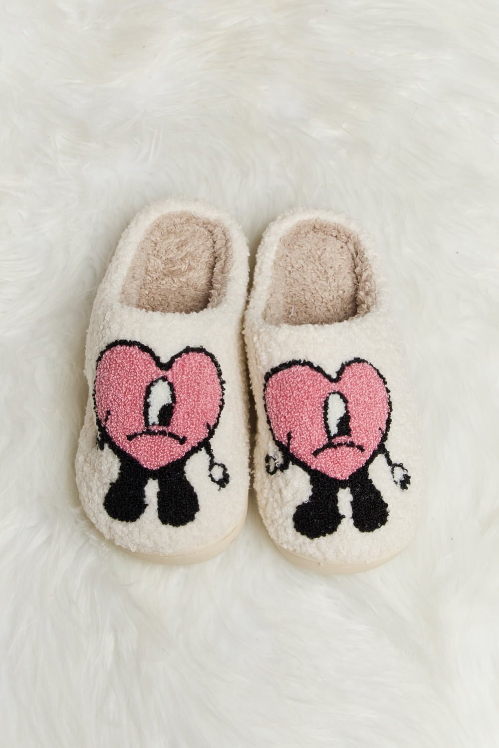 Melody - Love Heart Print Plush Slippers