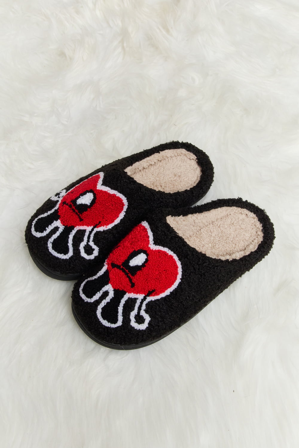 Melody - Love Heart Print Plush Slippers