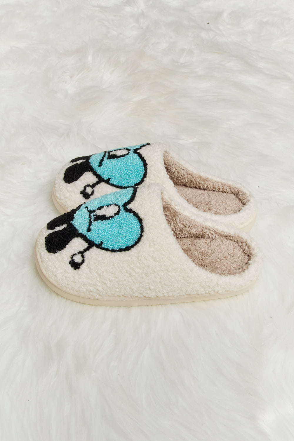 Melody - Love Heart Print Plush Slippers