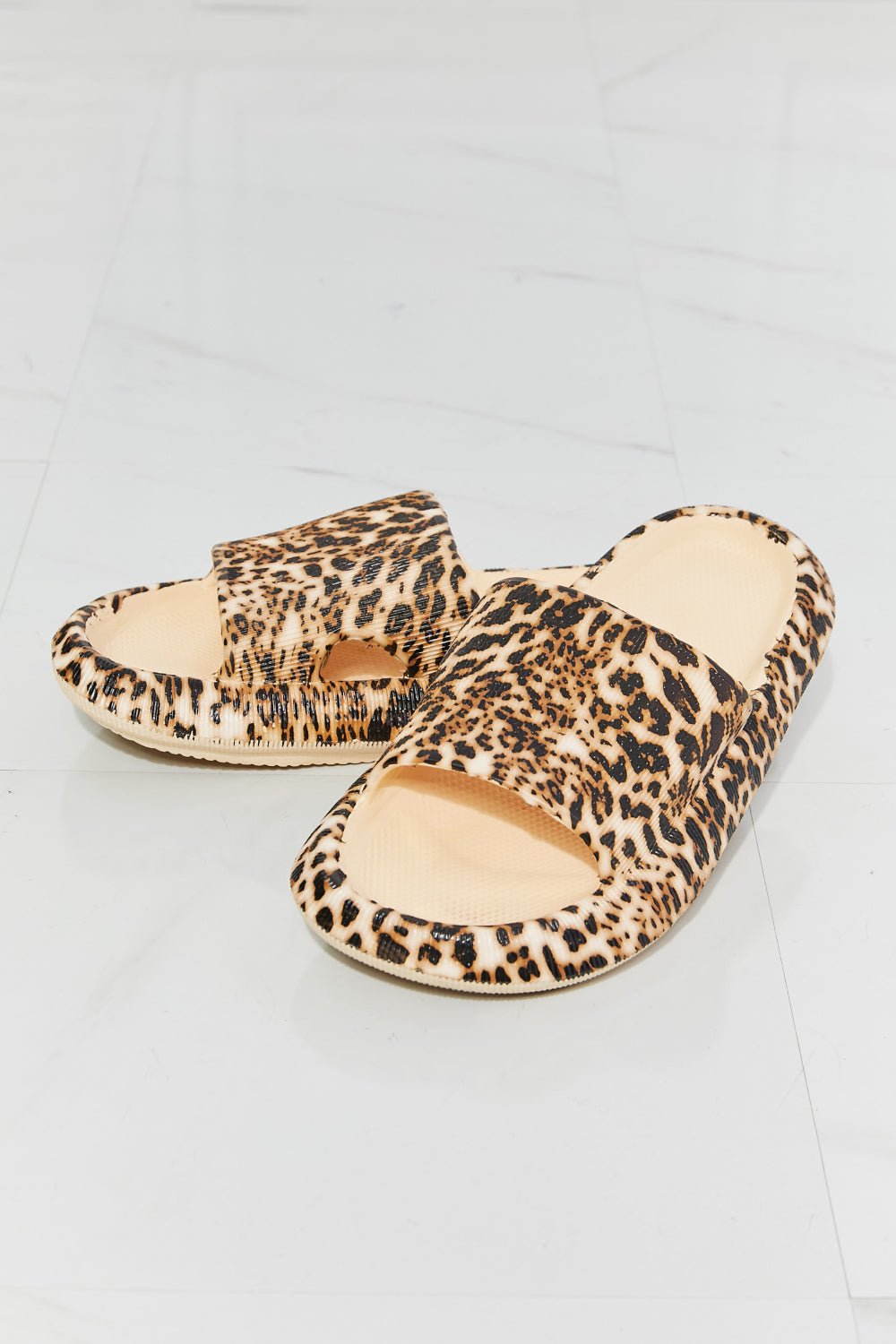 MelodyOpen Toe Rubber Slide in Leopard