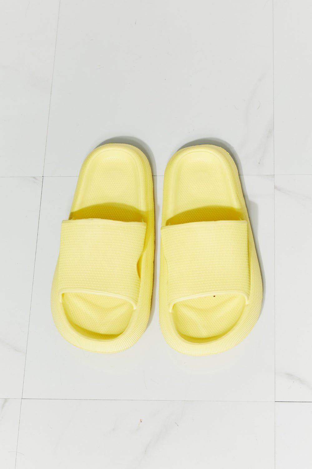 MelodyOpen Toe Slide Slipper Sandals in Yellow