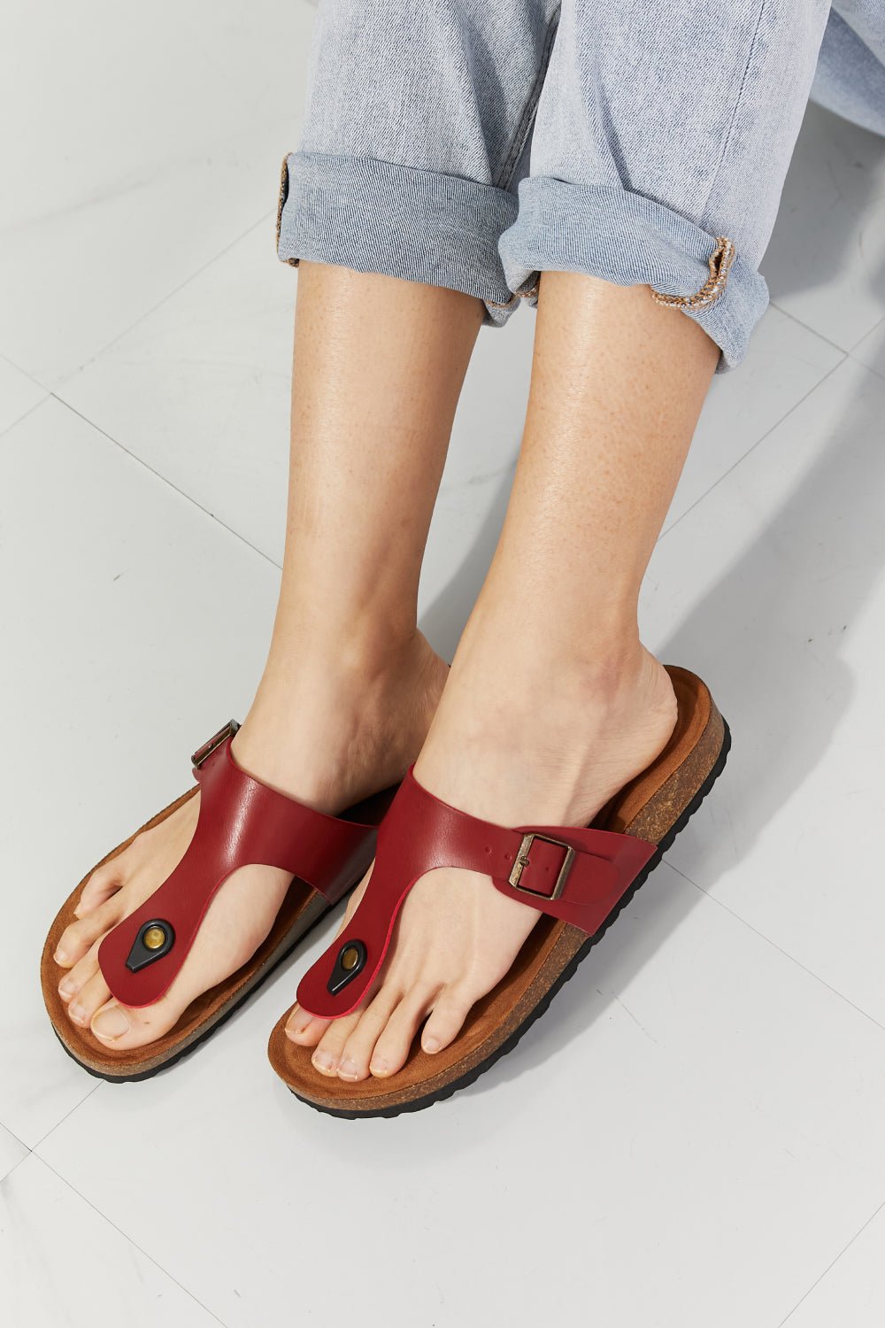 MelodyVegan Leather T - Strap Flip - Flop in Burgundy