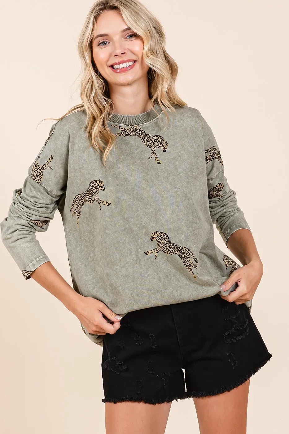Mittoshop - Cheetah Graphic Oversized Sweatshirt – Washed Olive Green