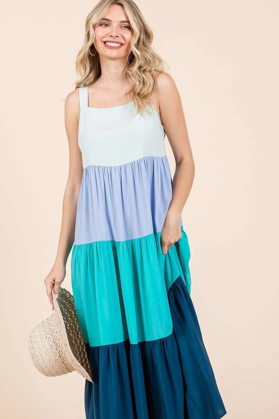 Mittoshop - Colorblock Tiered Maxi Dress in Aqua & Navy