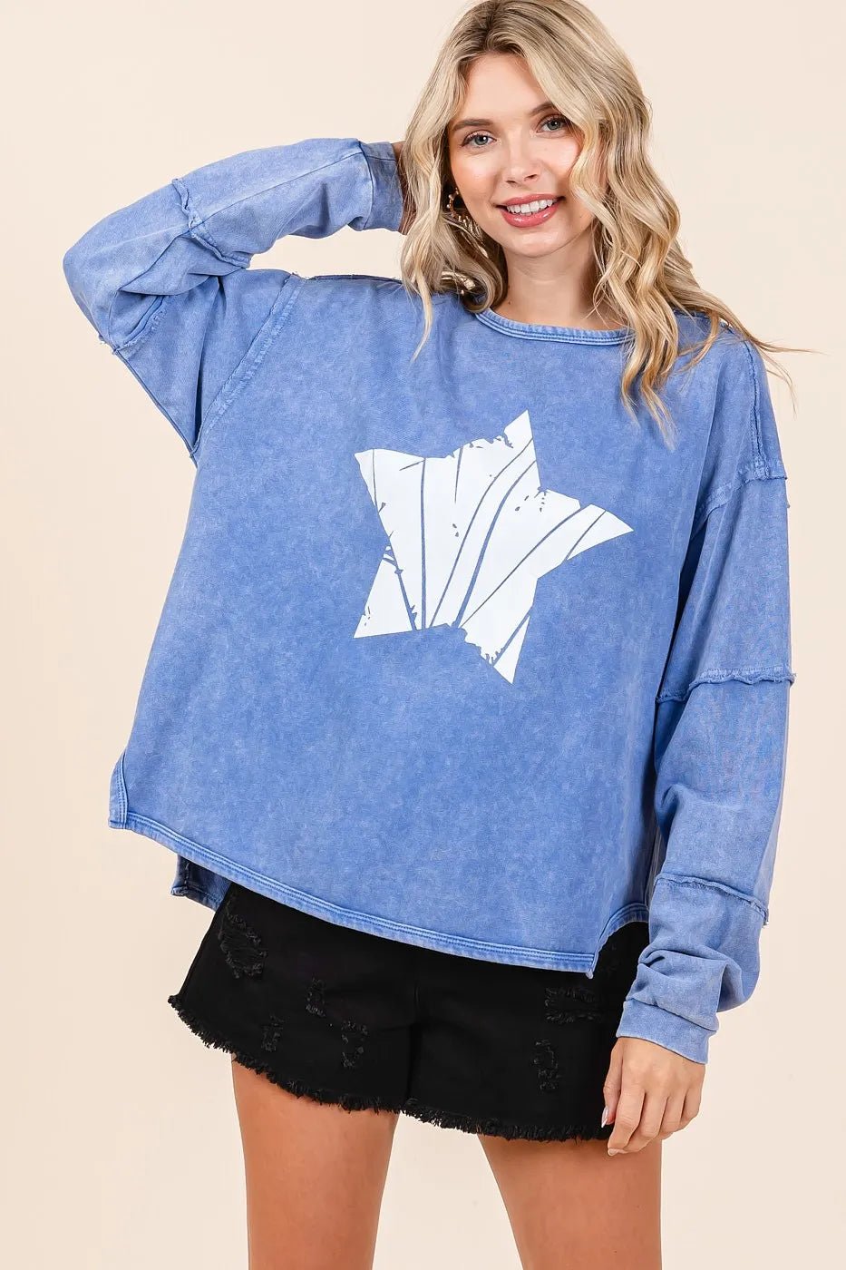 Mittoshop - Distressed Star Graphic Sweatshirt – Washed Chambray Blue