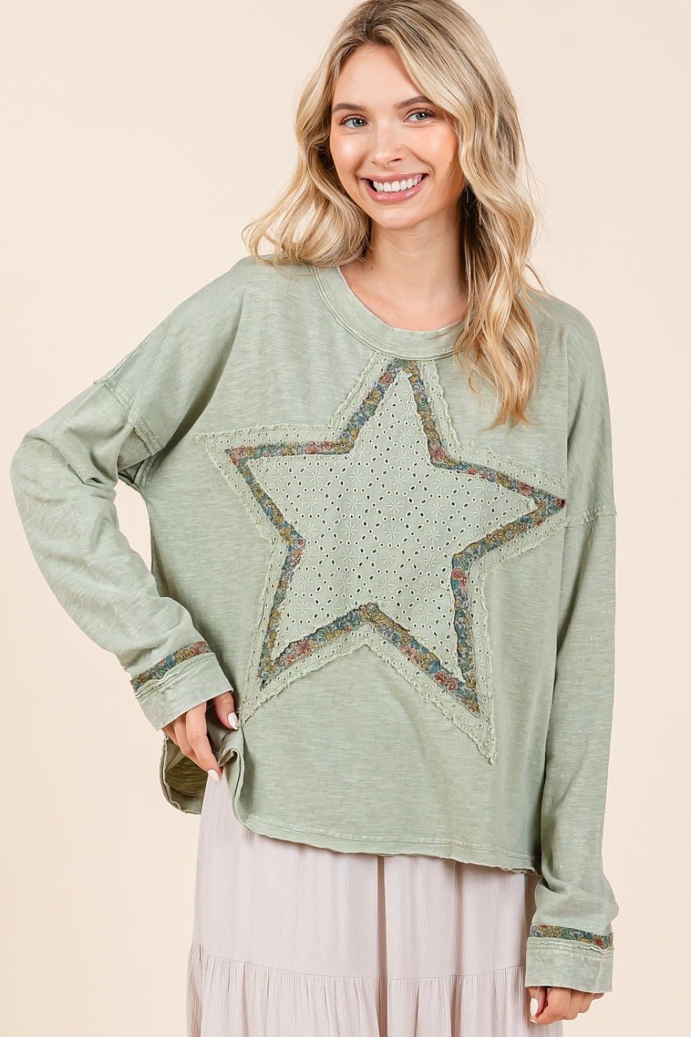 Mittoshop - Mineral Wash Star Patch Long Sleeve T-Shirt in Sage