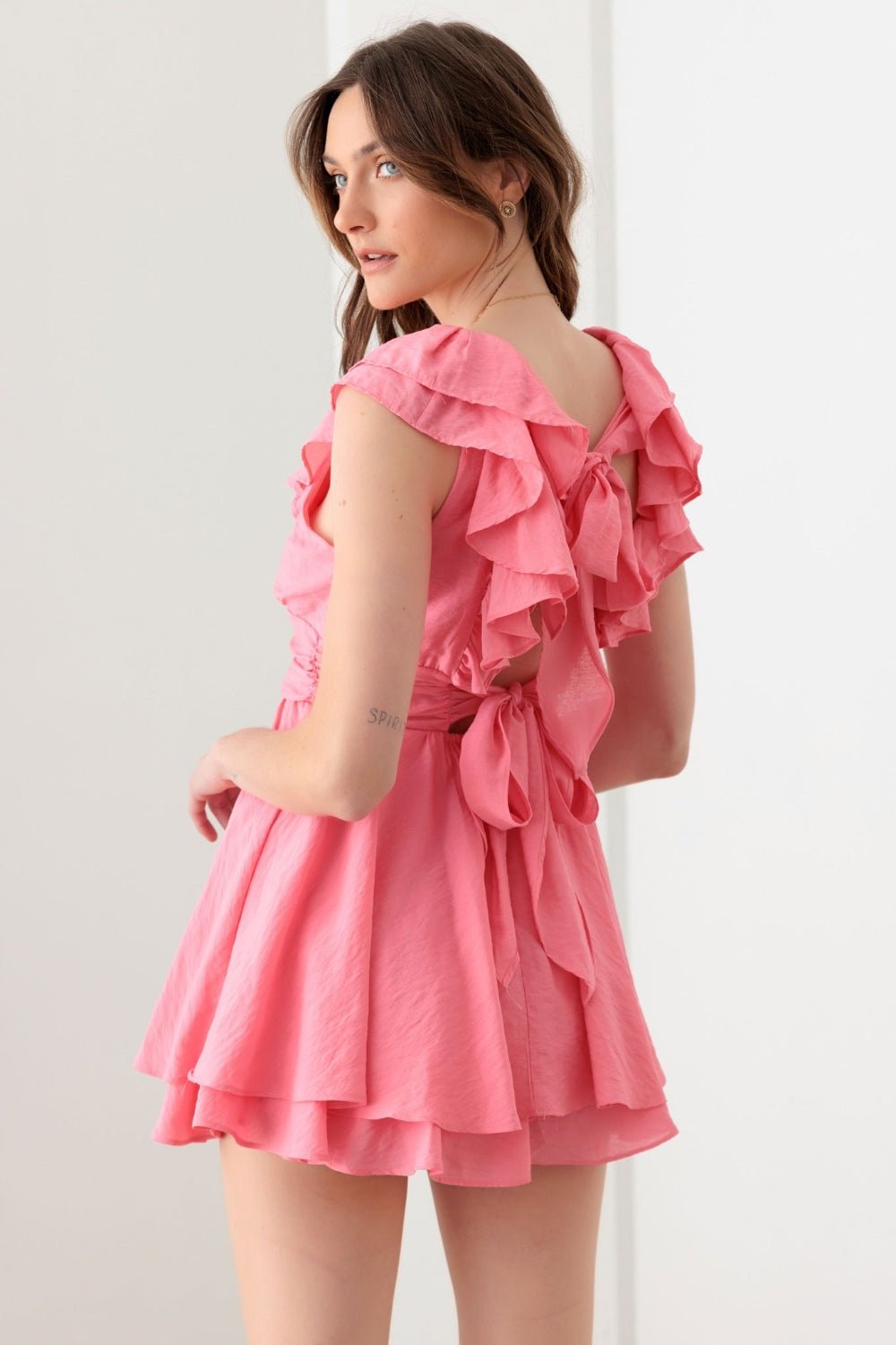 MUSTARD SEEDTie Back Front Button Ruffled Romper in Doll Pink