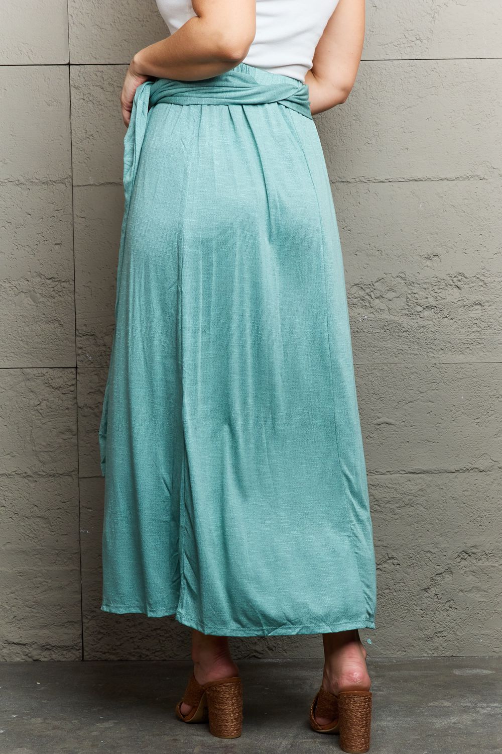 Ninexis - Criss Cross Halter Neck Maxi Dress in Turquoise