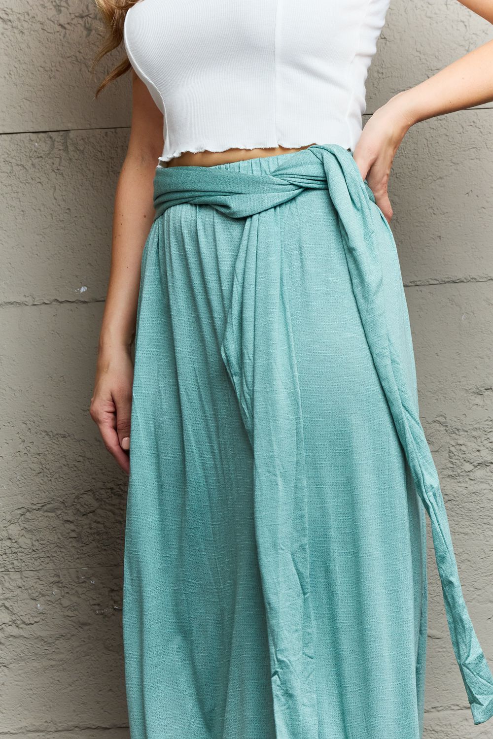 Ninexis - Criss Cross Halter Neck Maxi Dress in Turquoise