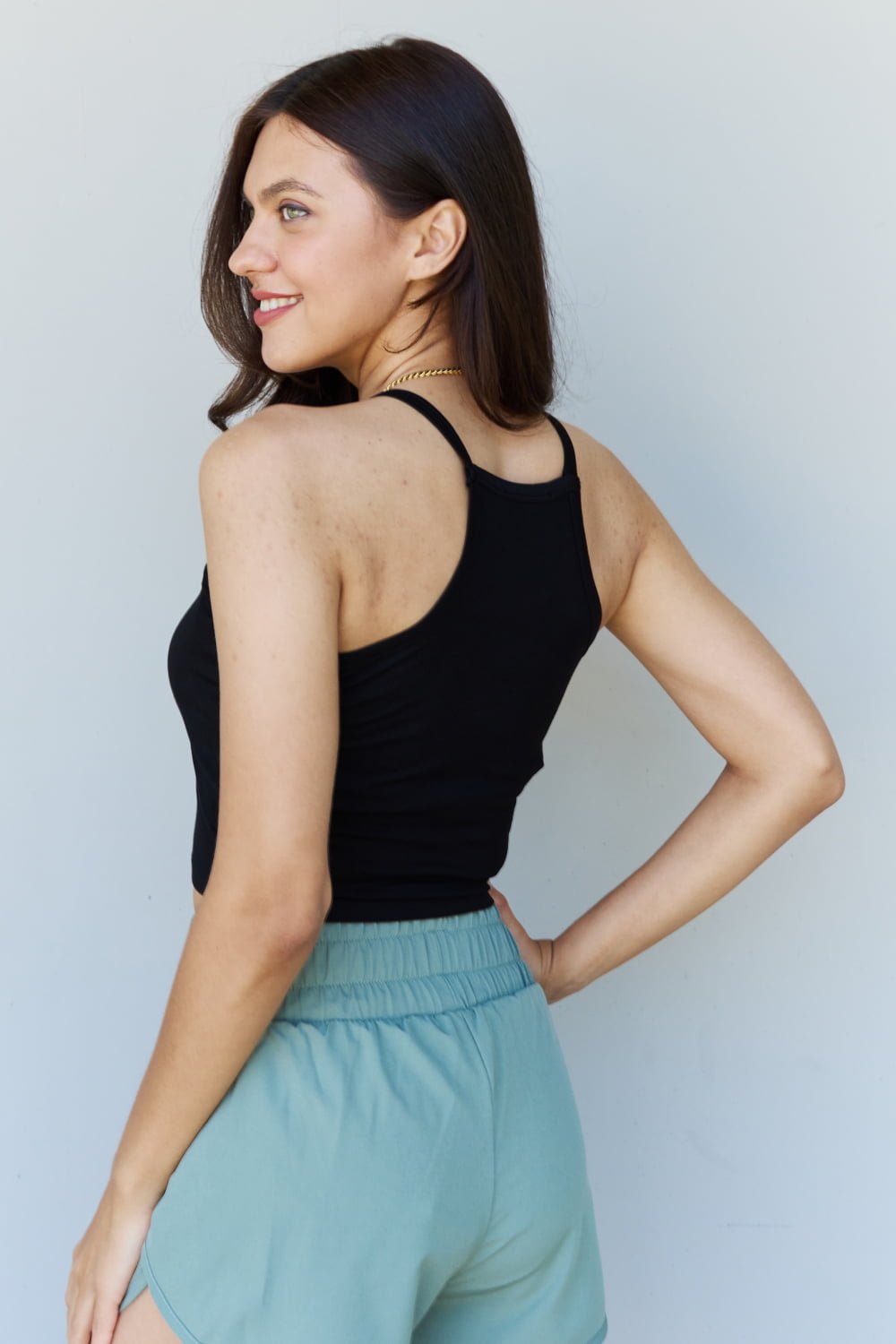 Ninexis - Cropped Rib Knit Tank Top in Black