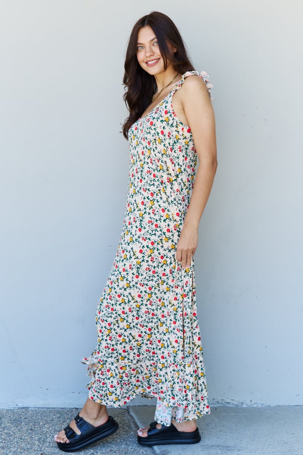 Ninexis - Ruffle Trim Sleeveless Floral Maxi Dress