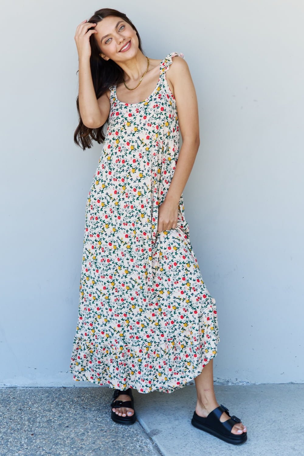 Ninexis - Ruffle Trim Sleeveless Floral Maxi Dress