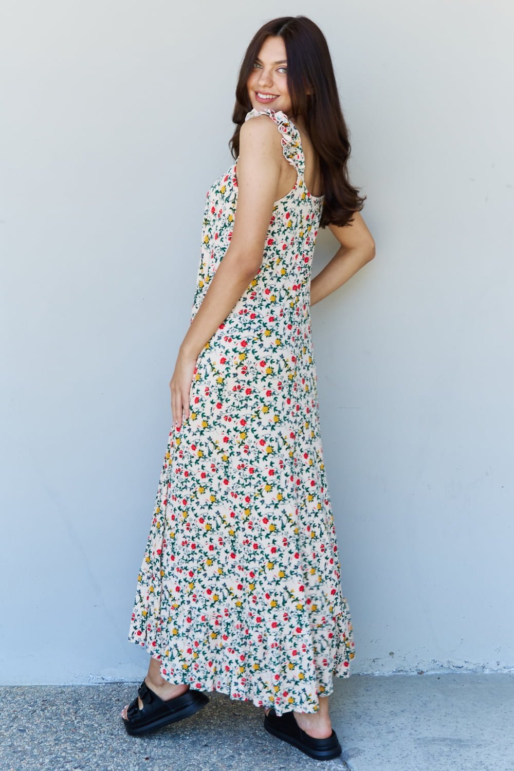 Ninexis - Ruffle Trim Sleeveless Floral Maxi Dress