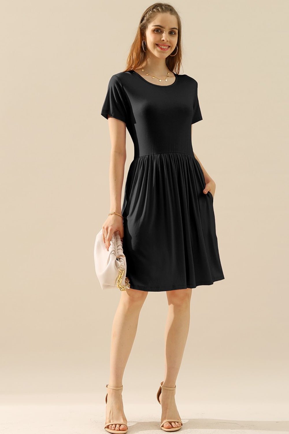 Ninexis - Short Sleeve Mini Dress with Pockets