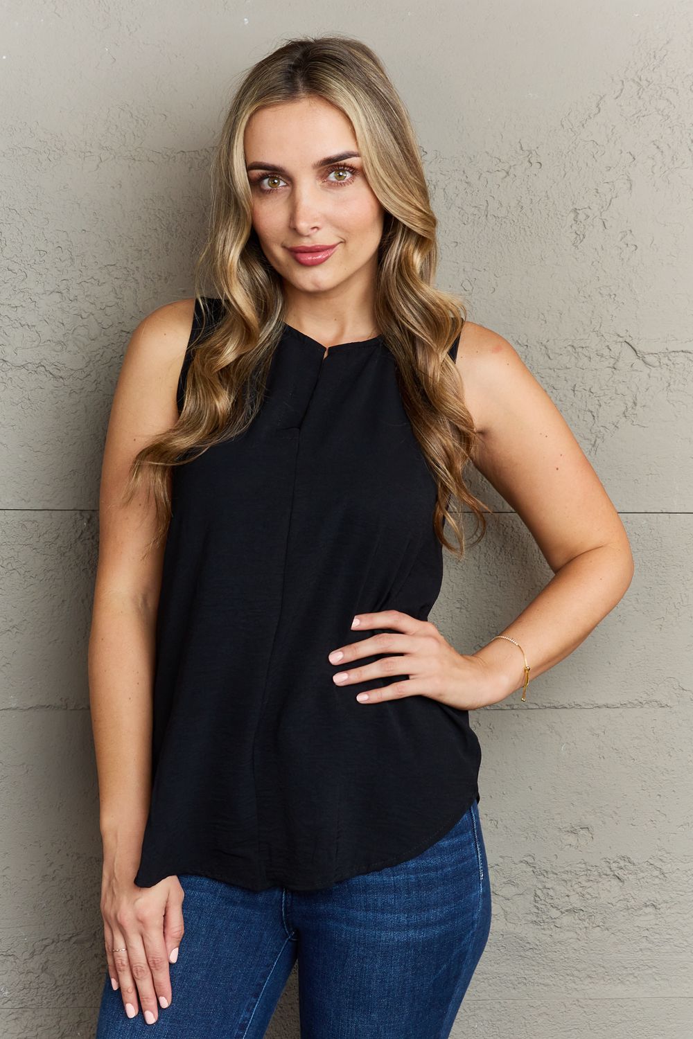 Ninexis - Sleeveless Split Neck Top in Black