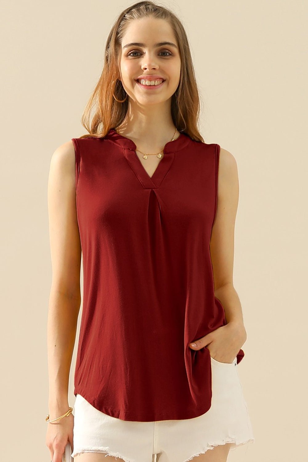 Ninexis - Split Neckline Sleeveless Top