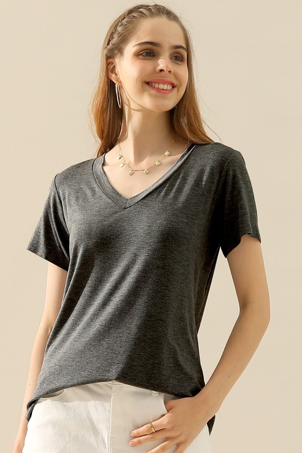 Ninexis - V - Neck Short Sleeve T-Shirt