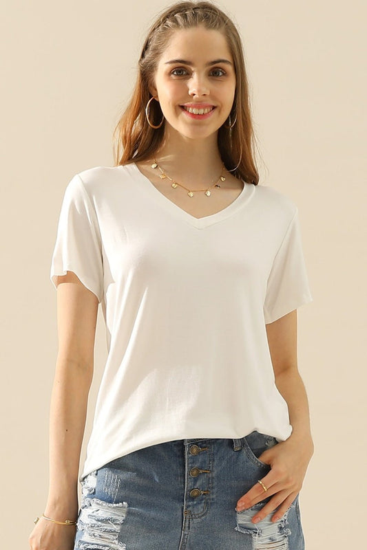 Ninexis - V - Neck Short Sleeve T-Shirt