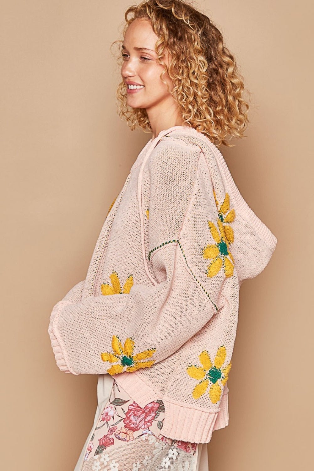 POL - Floral Pattern Hooded High - Low Hem Sweater in Pink