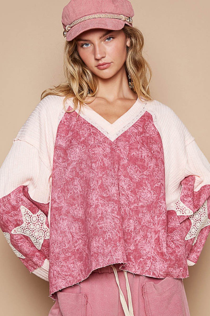 POL - Lace Detail V - Neck Top in Blush Berry