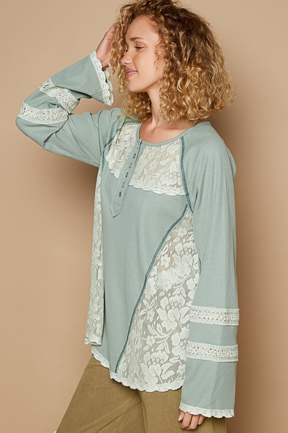 POL - Long Sleeve Lace Detail Thermal Top in Forest Green