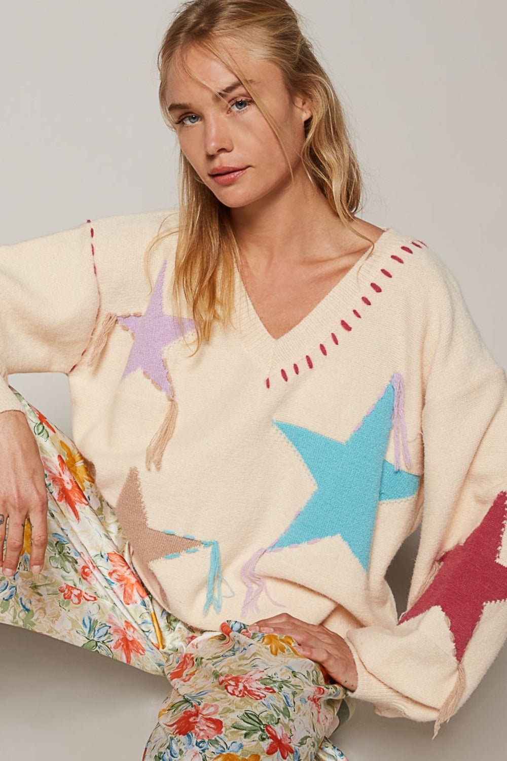 POL - V - Neck Long Sleeve Star Fringe Sweater in Pale Beige