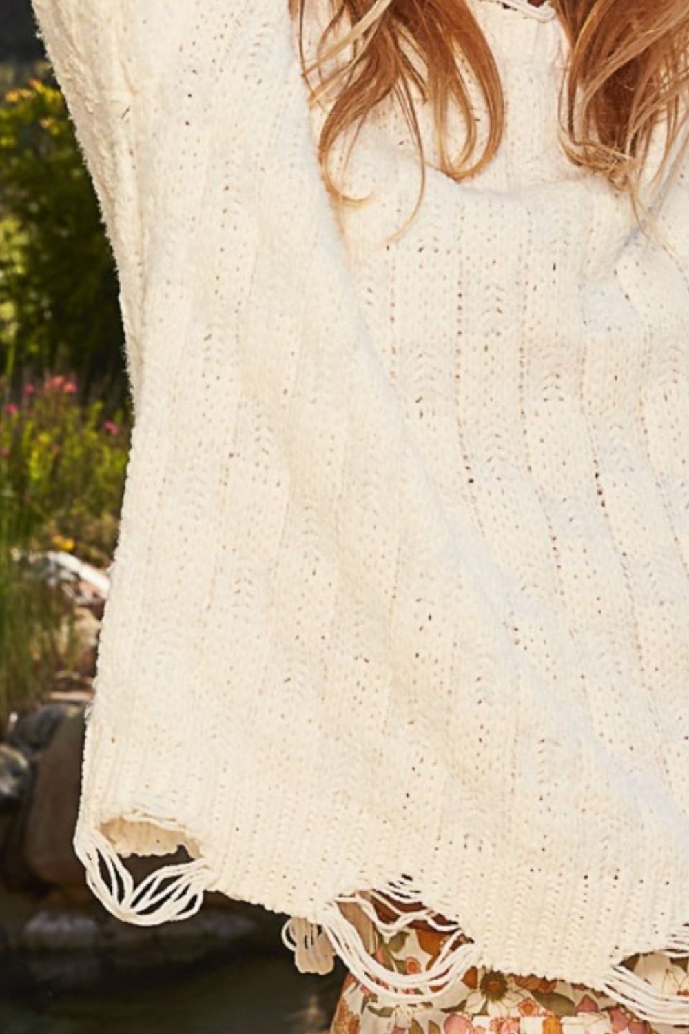 POLCheckered Distressed Edge Sweater in Cream