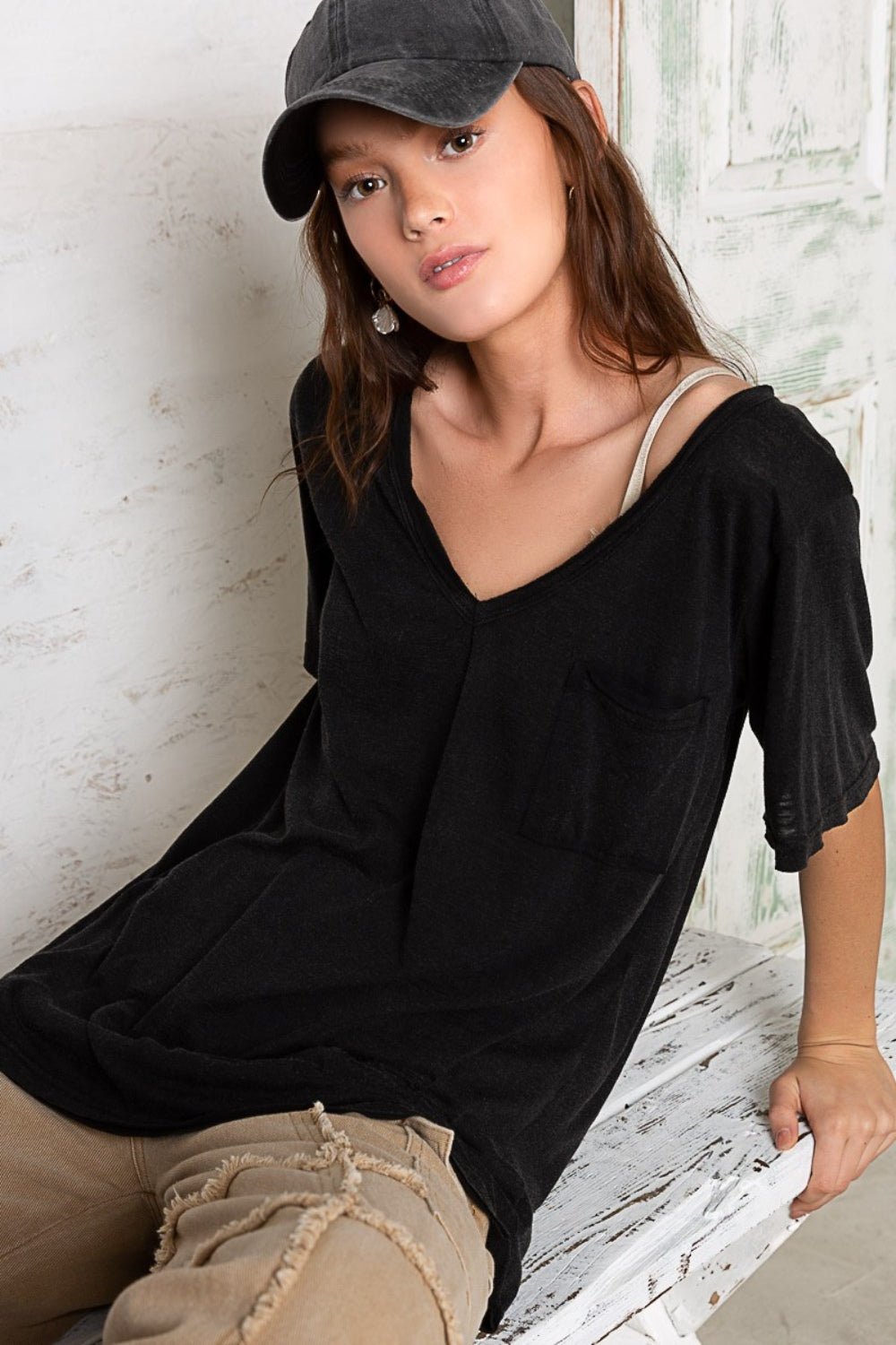 POLV - Neck Short Sleeve T - Shirt in Black