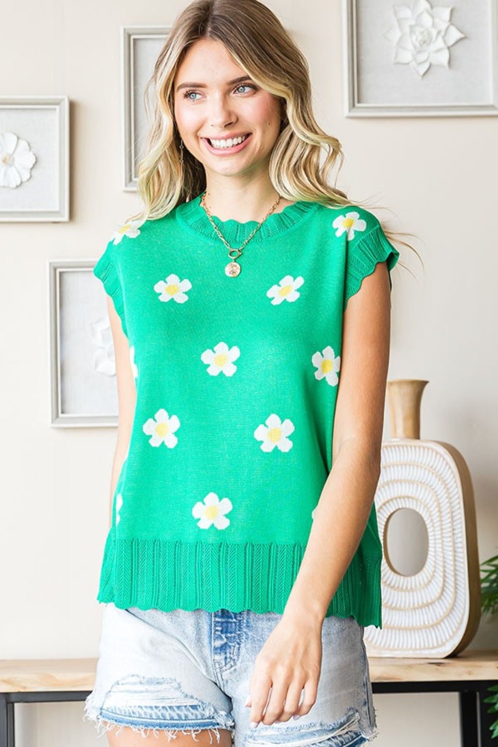 First LoveBlooming Daisies Sleeveless Sweater in Green