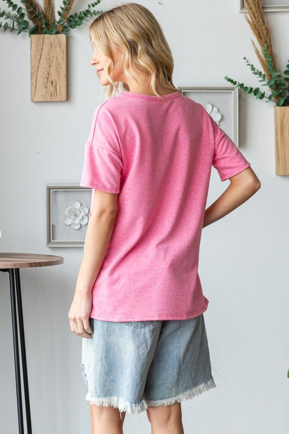 HOPELYColor Block Exposed Seam T - Shirt in Pink