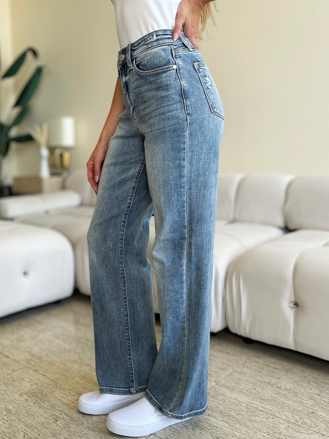 Judy BlueLight Wash High Waist Straight Leg Jeans