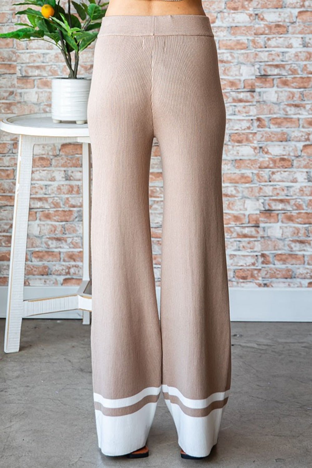 First LoveContrast Rib Knit Pants in Mocha